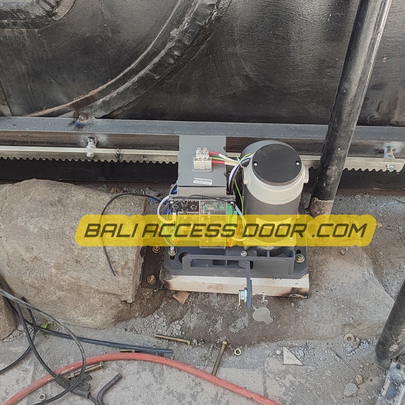 Pintu Gerbang Online di Bali